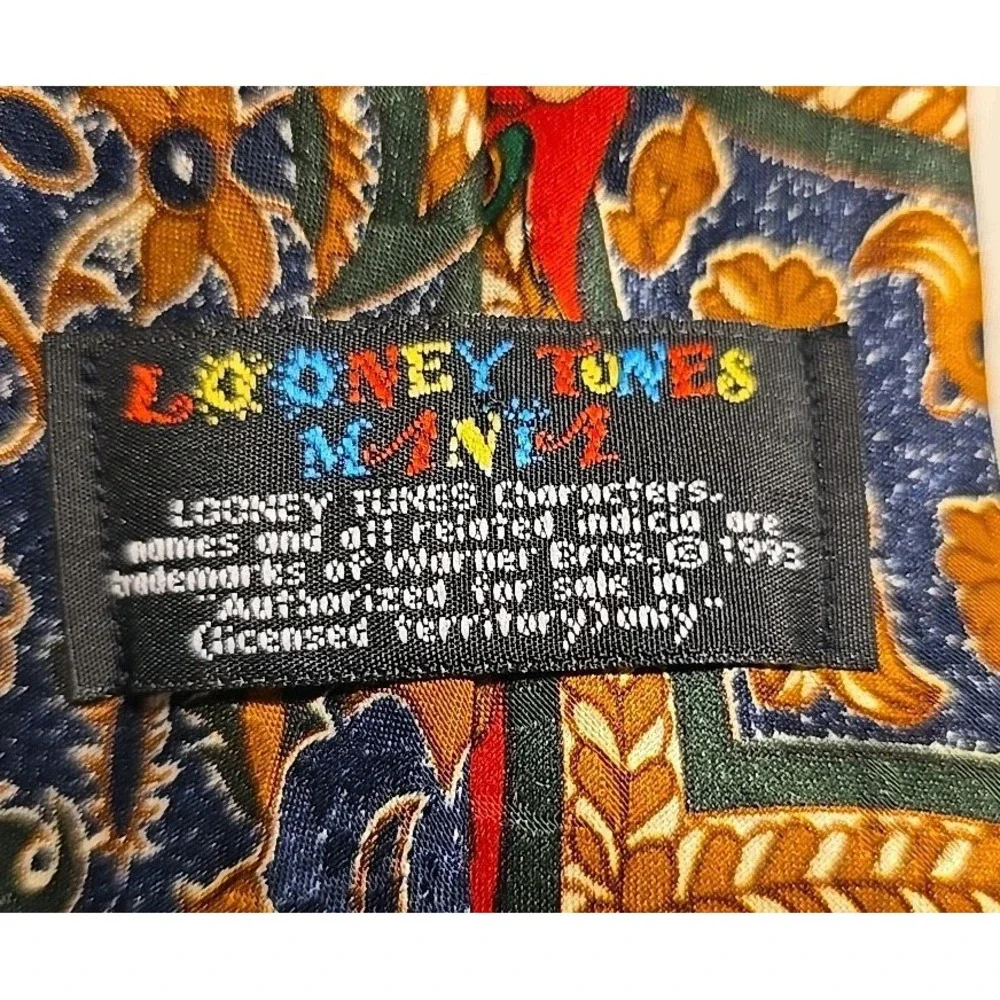 Vintage 1993 Looney Tunes Mania  Men's Tie Taz Bugs Bunny‎ Daffy GUC - Picture 4 of 6